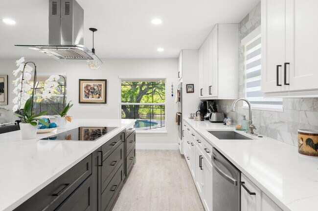 Building Photo - 20202 Back 9 Dr