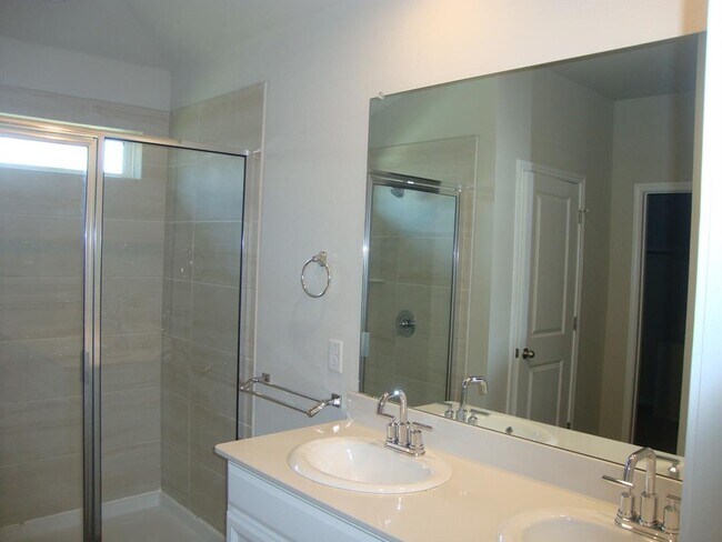 Building Photo - 2824 Smokehouse Trl