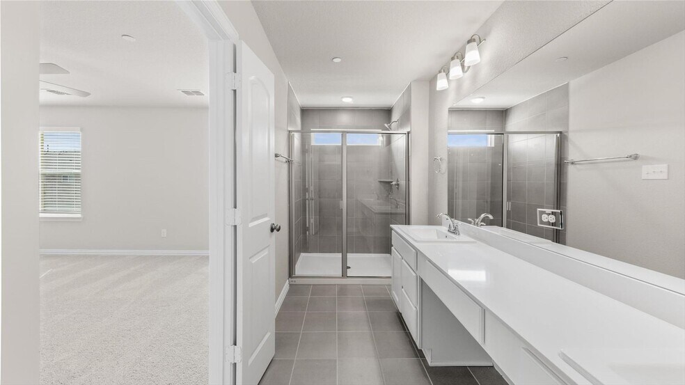 Building Photo - 3716 Paradise Way