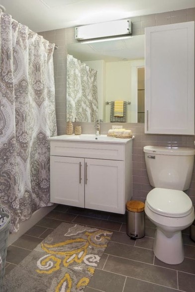 Building Photo - 603 Concord Ave