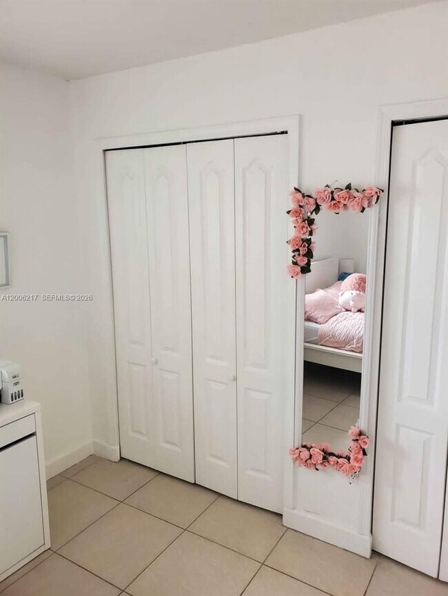 Building Photo - 13420 SW 62nd St