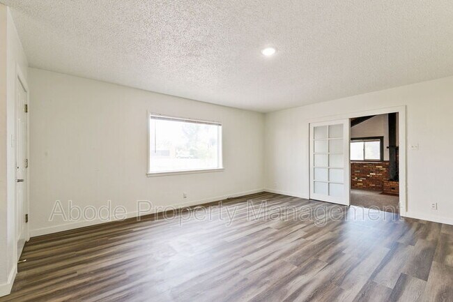 Building Photo - 3303 W County Rd 54G