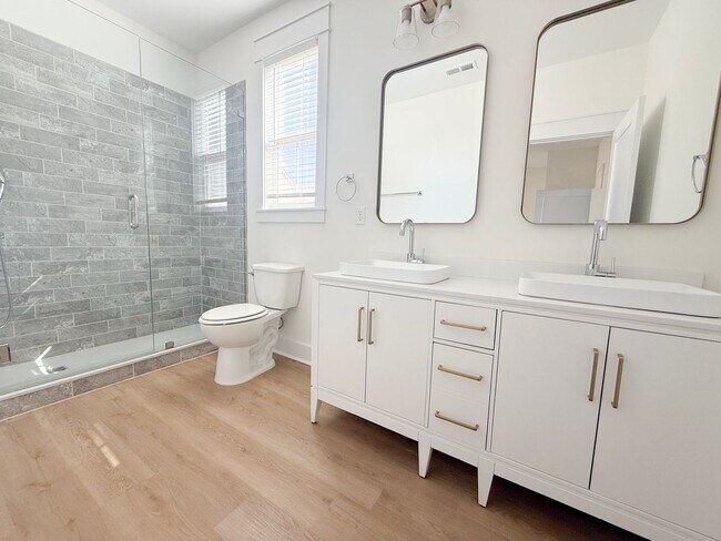 Building Photo - The Garrett | 3-Bedroom Home with Pool and Pickleball Court at Highbury