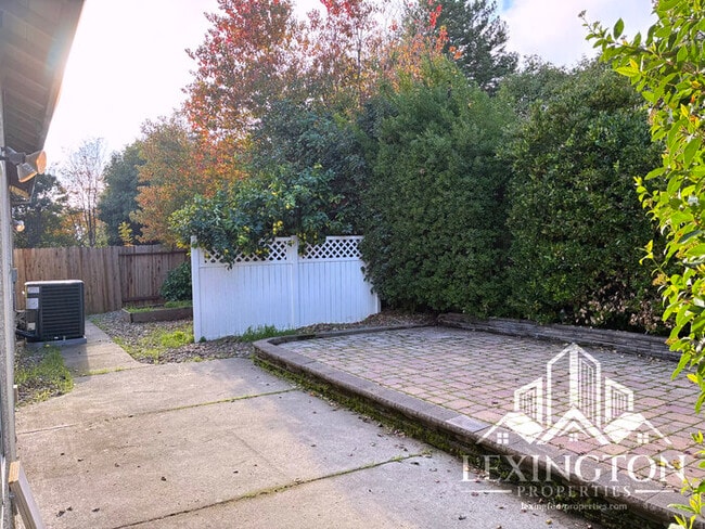 Building Photo - Beautifully updated, 3BD/2BA+office, Home in Rocklin – off Stanford Ranch Rd. near Willard Park