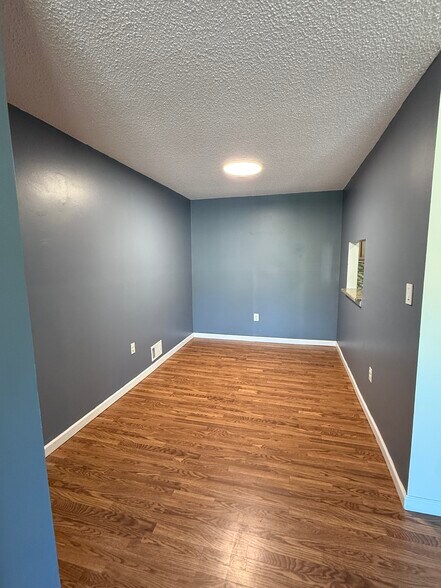 Building Photo - 11 Gilpin Ct