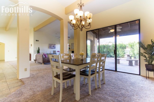 Building Photo - Gated Community at Riverbend