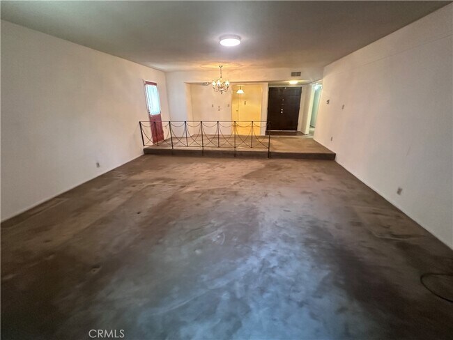 Building Photo - 12300 Blix St