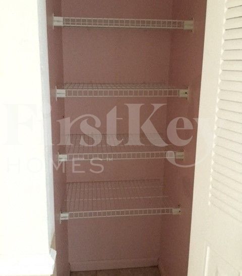 Building Photo - 9703 NW 42nd Ct