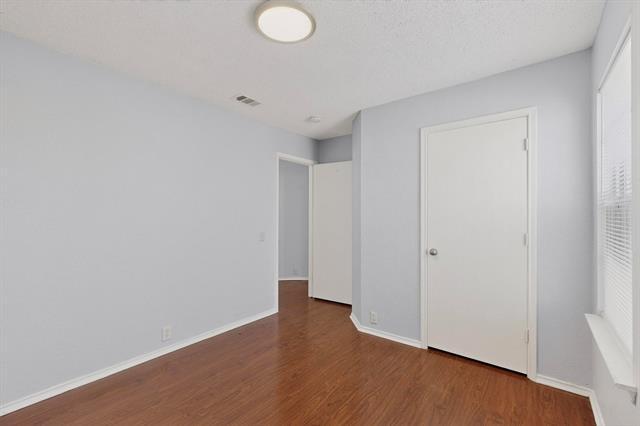 Building Photo - 6723 Ambercrest Dr