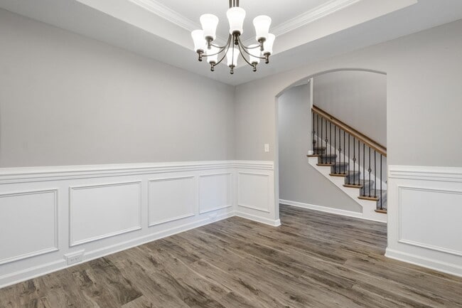 Building Photo - 1629 Kestrel Dr