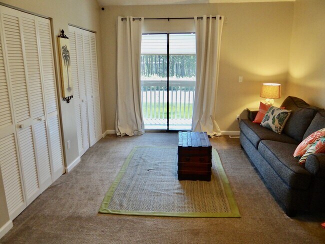 Building Photo - Furnished All-Inclusive 4bed/3bath condo a...