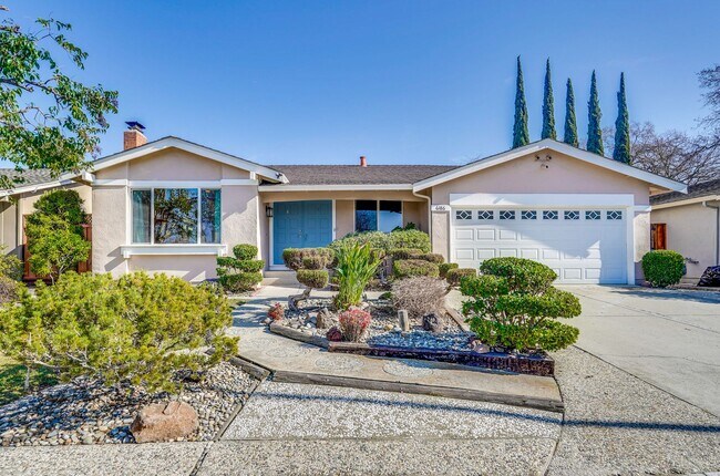 Building Photo - Charming 1,780 Sq Ft 4 bedroom 2 bath home in South San Jose