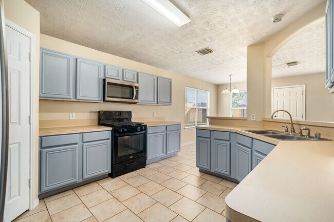Building Photo - 3434 Fiorella Way