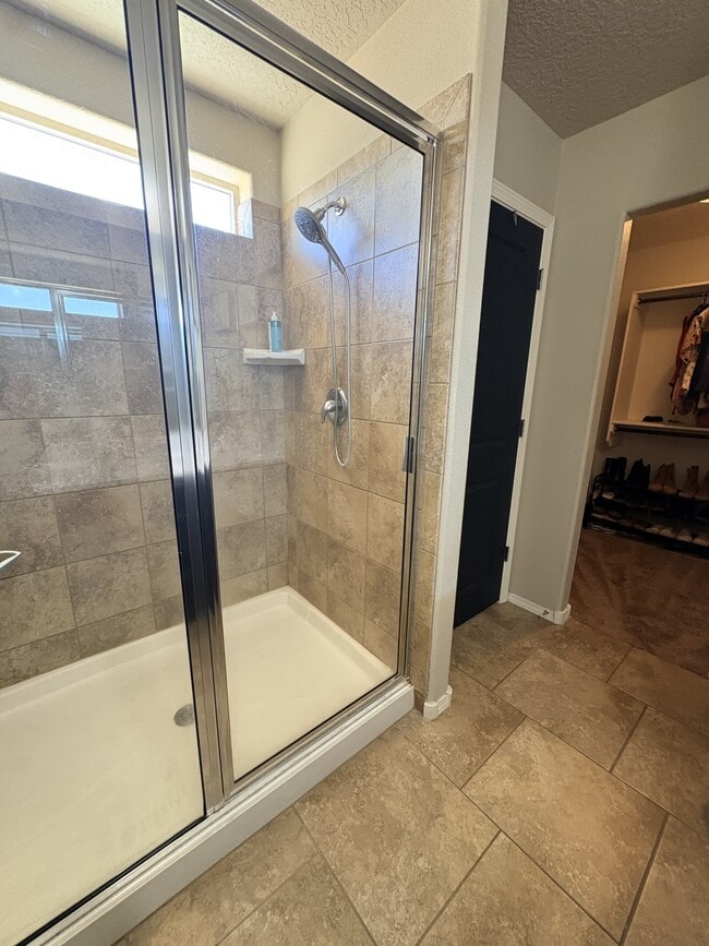 Building Photo - 9332 Warm Stone St