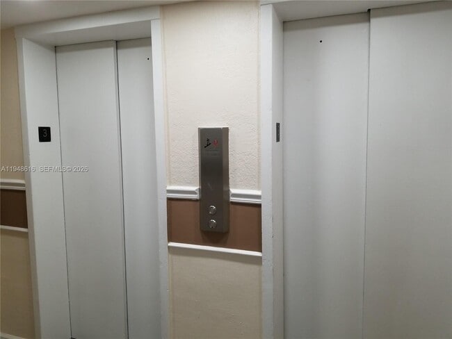 Building Photo - 4550 NW 9th St