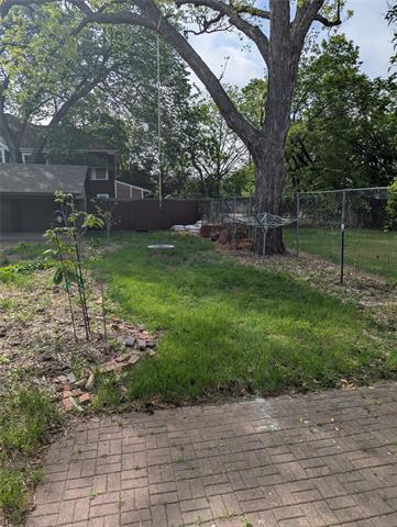 Building Photo - 4526 Reiger Ave