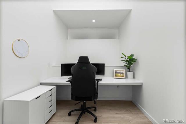 Building Photo - 1711 King St