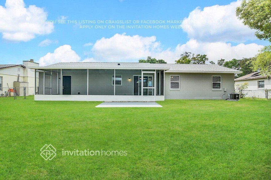 Building Photo - 2681 Clearbrook Cir