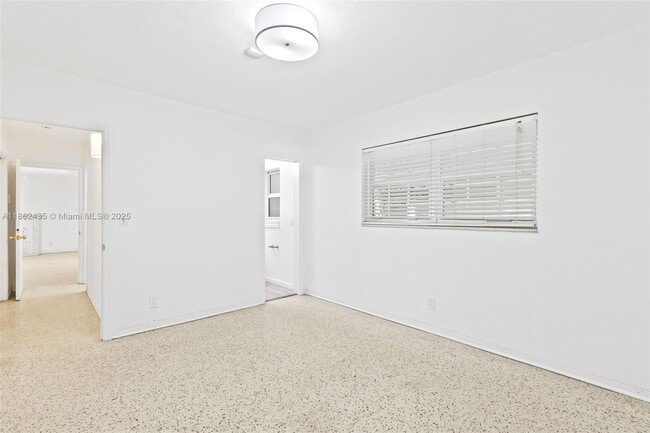 Building Photo - 1422 Milan Ave