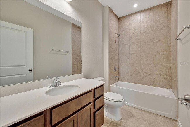 Building Photo - 4525 Pippin Ln