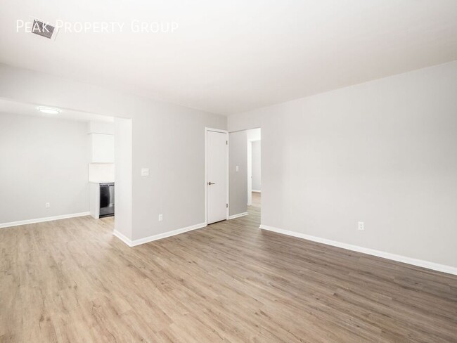 Building Photo - Available Now! 2 Bedroom Apartments Locate...