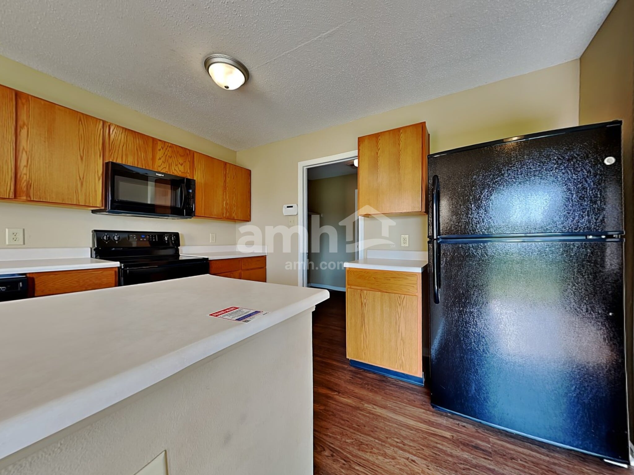 Building Photo - 1701 Blue Grass Pky