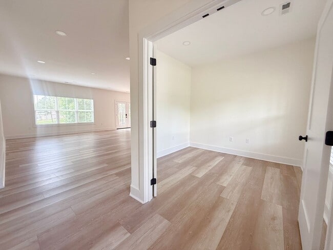 Building Photo - Luxury 3-Bedroom Home with Office, 2-Car Garage & Maintenance-Free Living