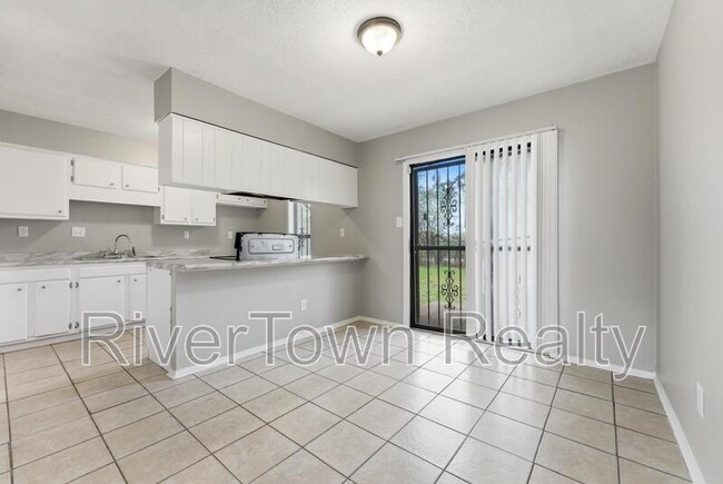 Building Photo - 4956 Lazybrook Cove