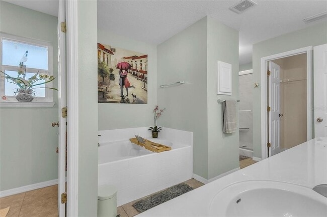 Building Photo - 37 Princeton Ln