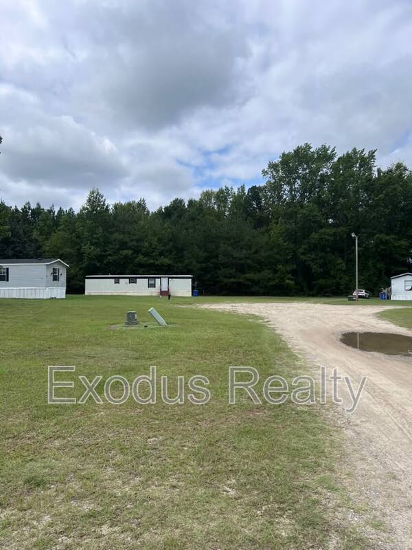 Building Photo - 39 Quiet Country Ln