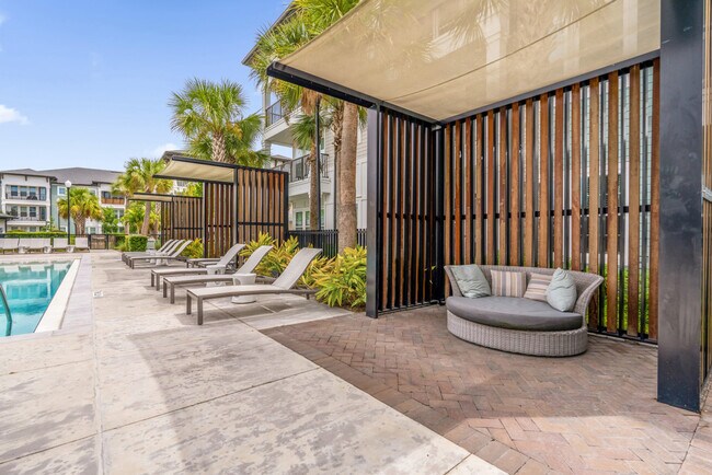 Building Photo - 1223 E Plant St