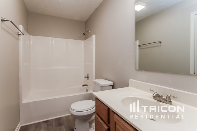 Building Photo - 3306 Muriel Pl