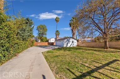 Building Photo - 23105 Dolorosa St