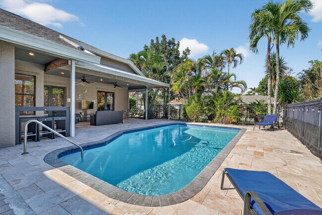 Building Photo - 1500 Firethorn Dr