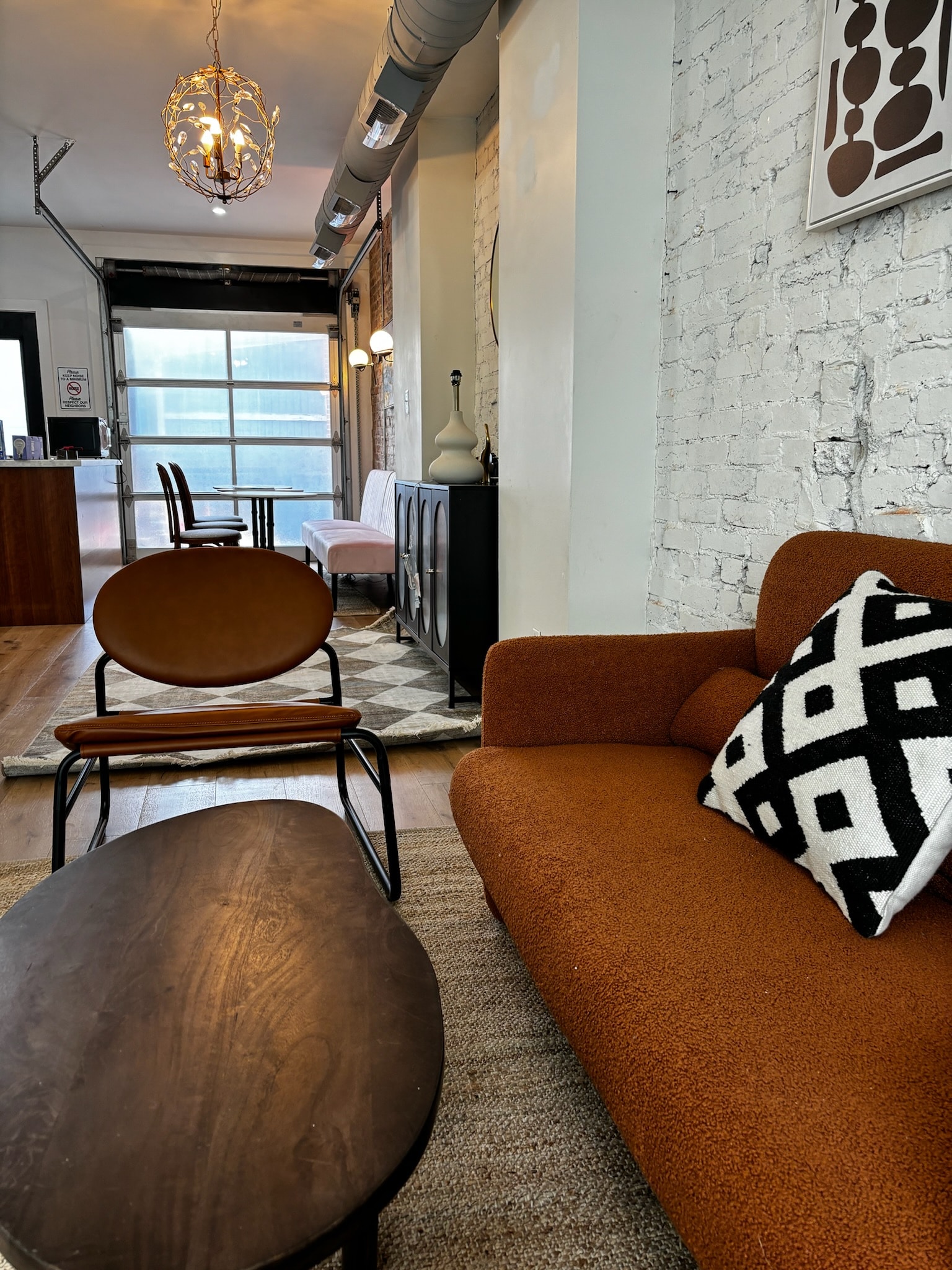 Building Photo - 1107 6th St NE