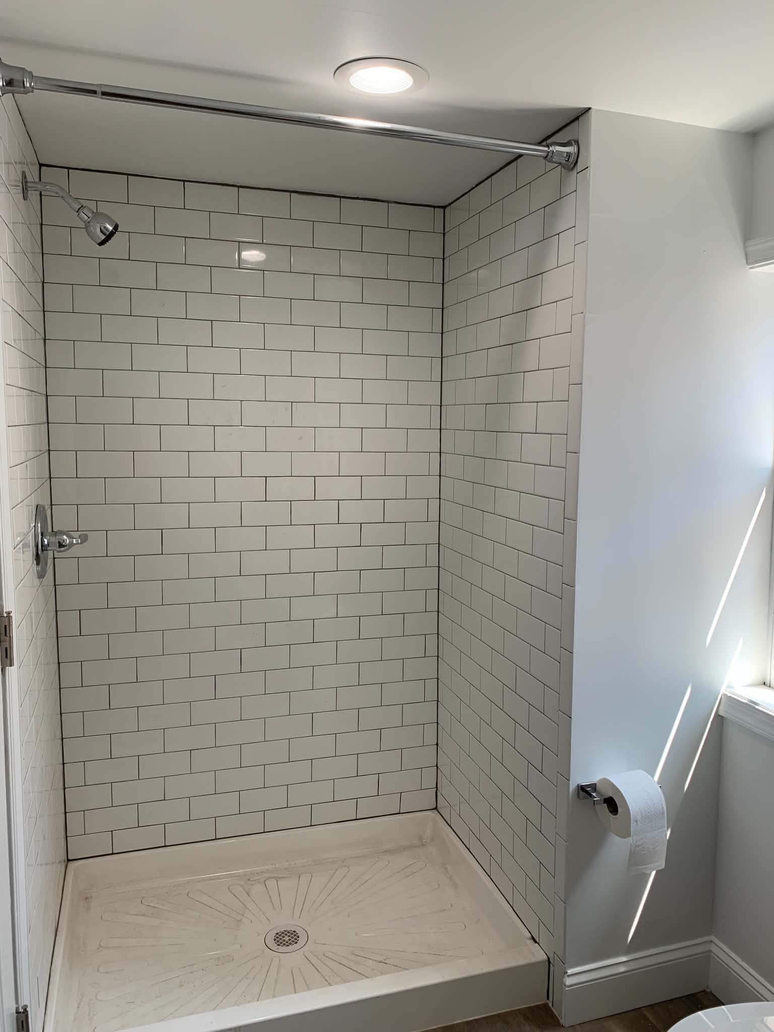 Second bath - 7 E Franklin St