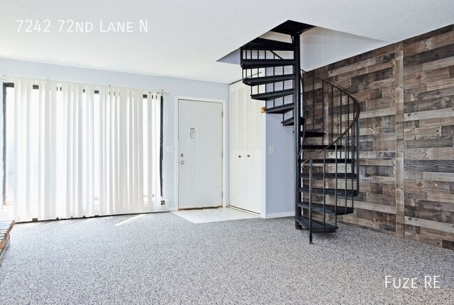 Building Photo - 7242 72nd Ln N