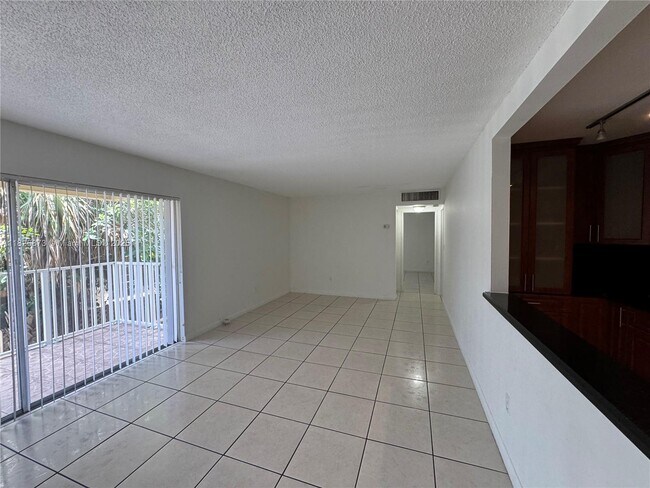 Building Photo - 4440 NW 79th Ave