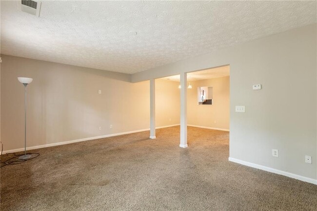 Building Photo - 1851 Grove Way