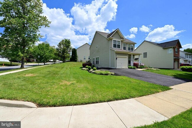 Building Photo - 9100 Goldfield Pl