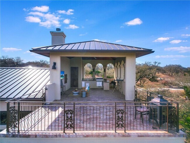 Building Photo - 3353 Tuscany Dr