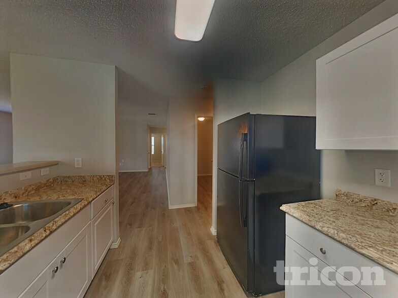 Building Photo - 3352 Tobago Rd