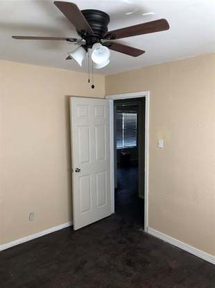 Building Photo - 3514 Sparrow St