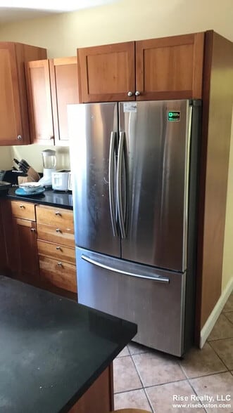 Building Photo - 27 Albion St