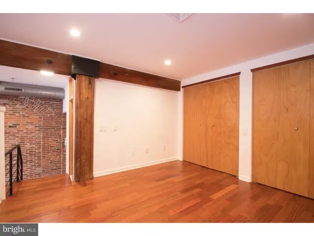 Building Photo - 12 S Letitia St