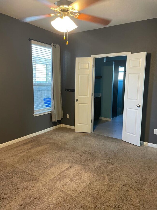 Building Photo - 1401 Little Elm Trail