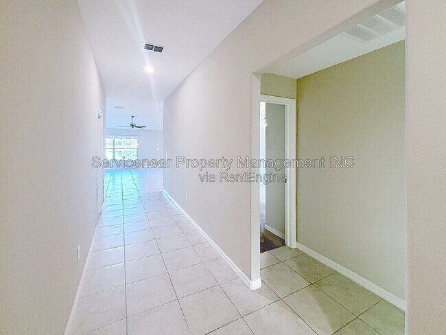 Building Photo - 3805 Romano Busciglio St