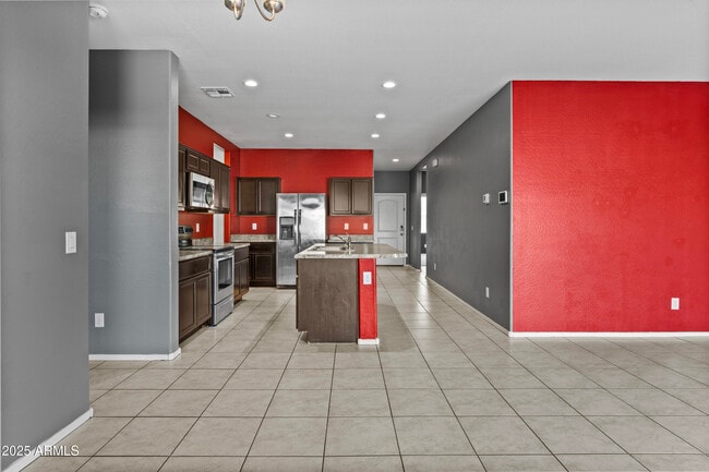 Building Photo - 4972 E Living Stone Way