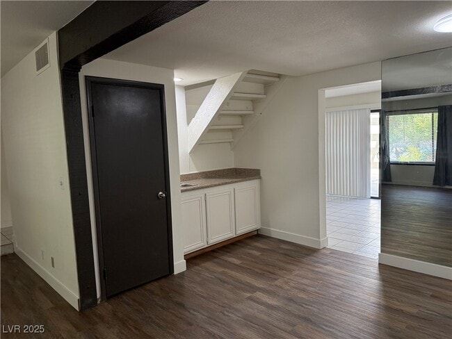 Building Photo - 3249 Liahona Way