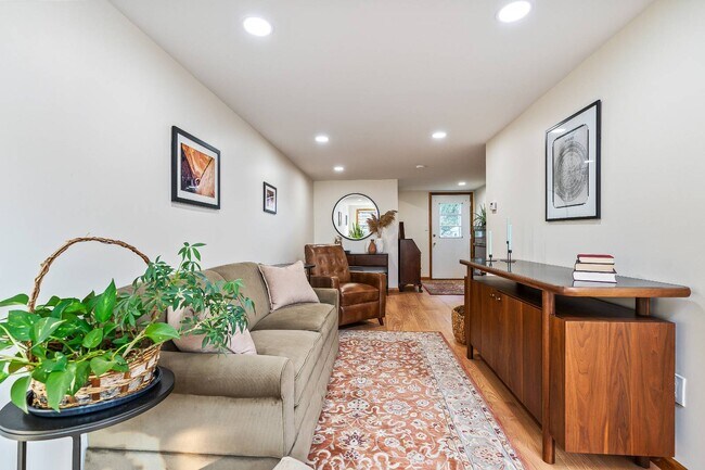 Building Photo - 80 Wertman Ln
